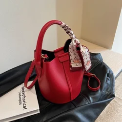 2026 New Women's Bag Fashion Simple Shoulder Bag High Quality Design Handbag PU Commuter Luxury Hot Selling Bolsas Para Mujeres