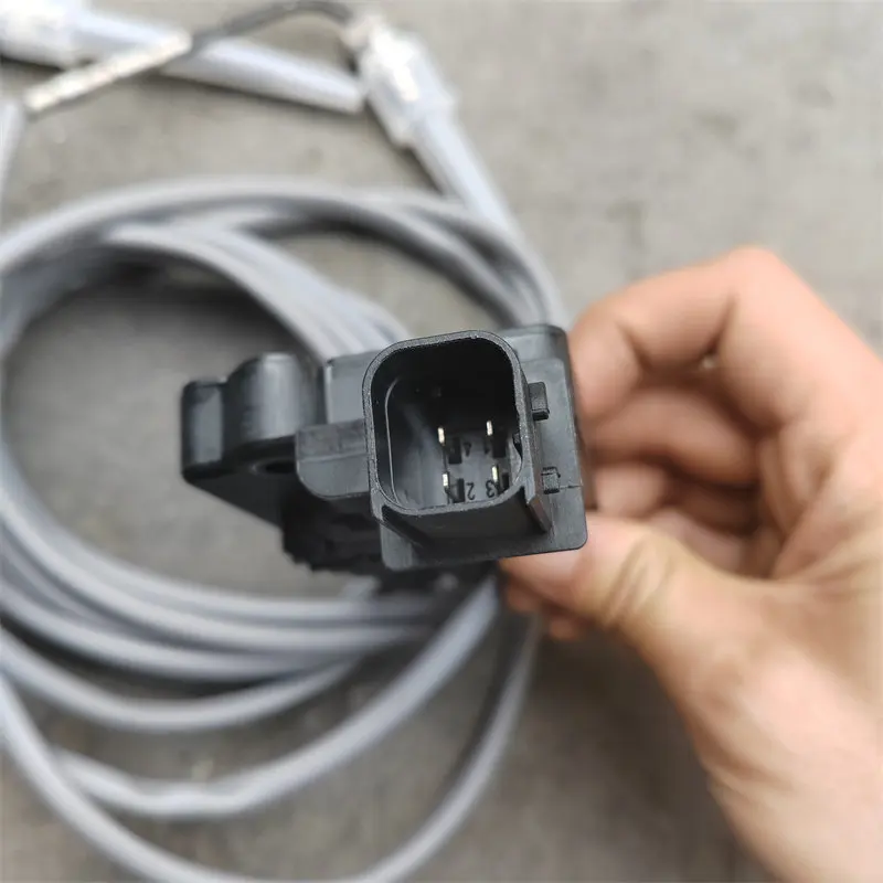 C5572208 /A061Z436 C5461945/A056V725 Dual Probe Catalytic Temperature Sensor