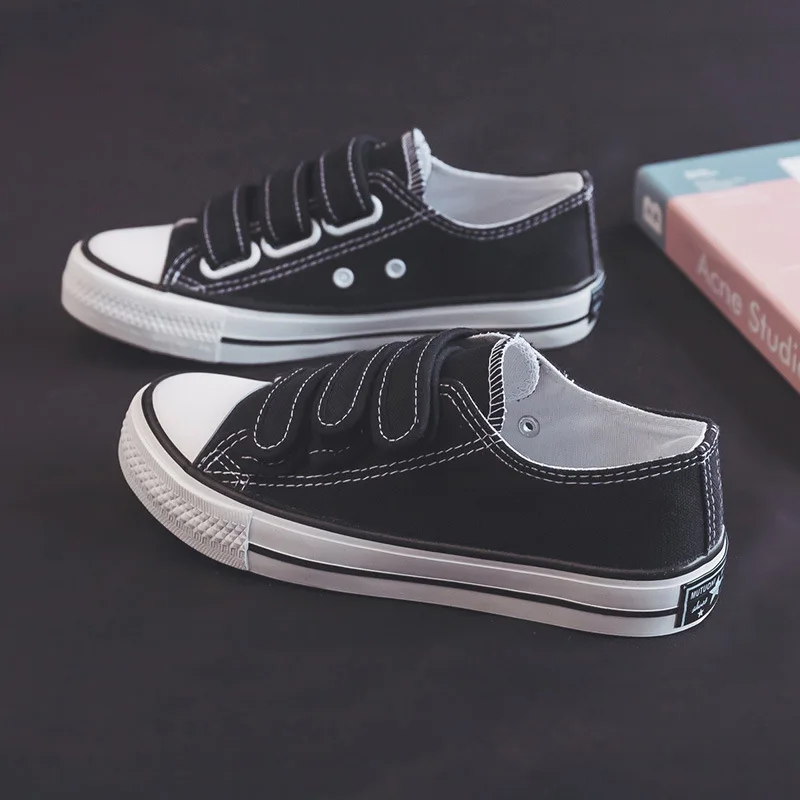 

Новые стильные белые кроссовки на липучках, корейские кеды с клейкой застежкой, женские повседневные кеды, парные кеды.