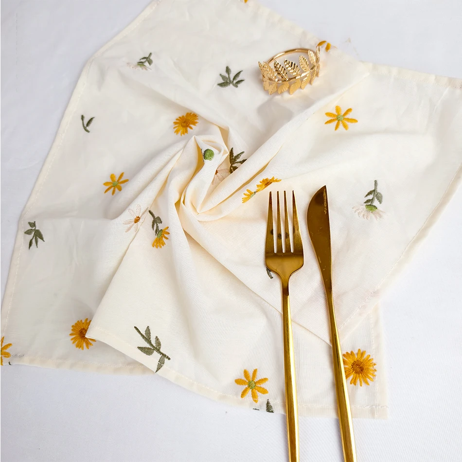 Thumbnail 2 - #8 Compare Cloth Napkins Before You Buy