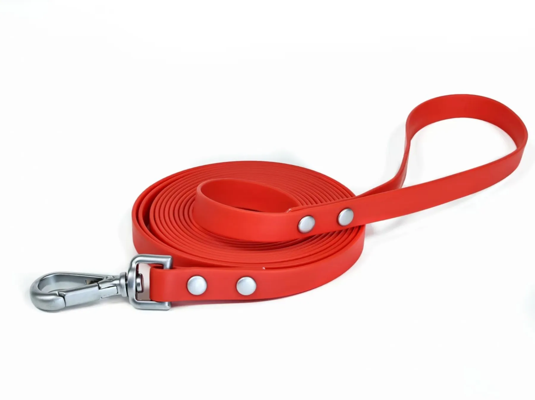 Nietenbesetzte PVC-Hundeleine, wasserdicht, strapazierfähig, Outdoor-Hundeleine, modische Hundeleine für alle Hunderassen