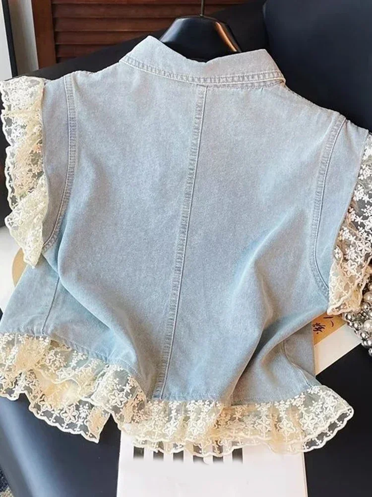 

2025 кружевной лоскутный джинсовый жилет, женский милый модный свободный повседневный жилет с корейскими карманами, летний элегантный дизайн, женский жилет, новинка