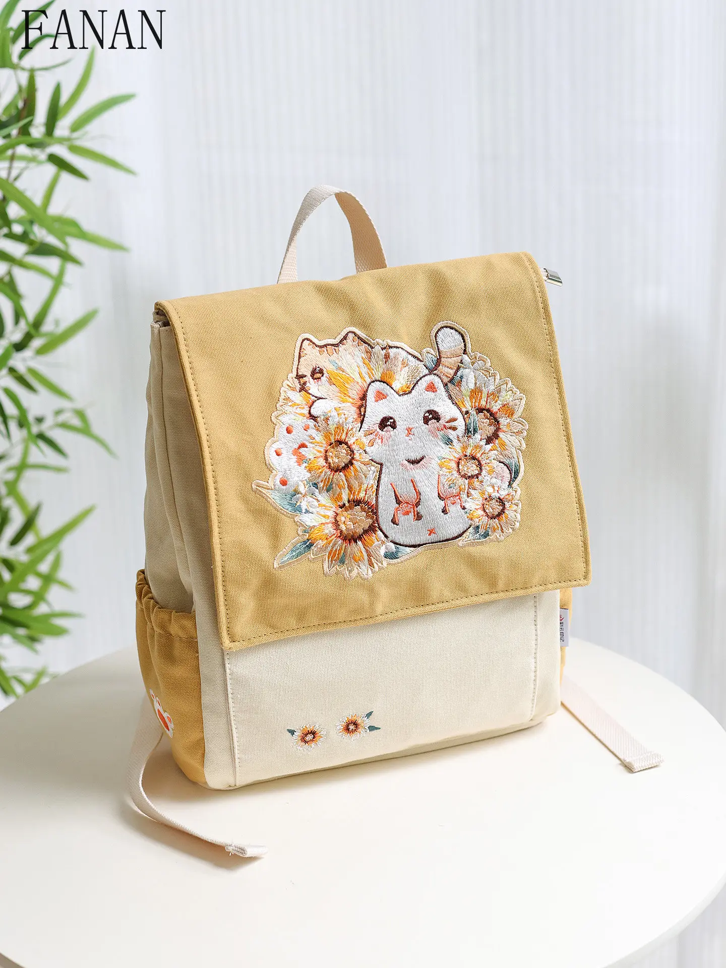 

Sweet Embroidery Sunflower Cat Women's Cute Backpacks Canvas Bag Stain Resistant Washable Student School Bag Casual Backpack