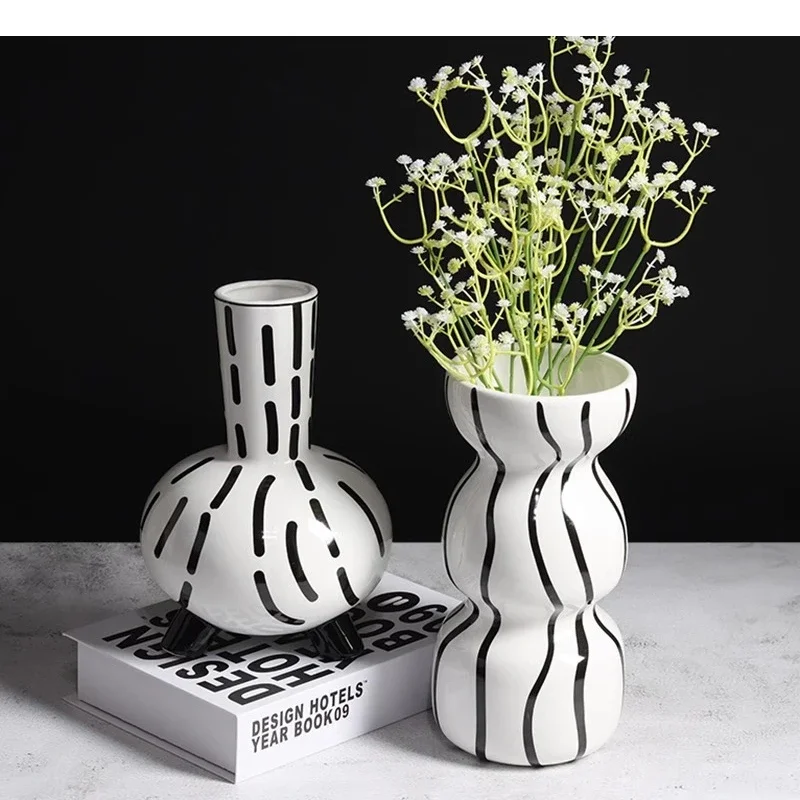 Black and White Striped Ceramic Vase Tabletop Flower Ware Ornaments Arrangement Living Room Aesthetic Decor
