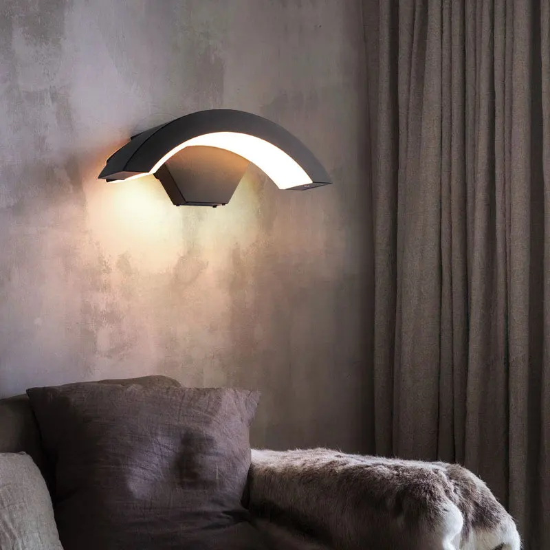 Lampada da parete a LED per esterni, lampione, con sensore di movimento, corpo in alluminio, resistente alle intemperie, per illuminazione portico o