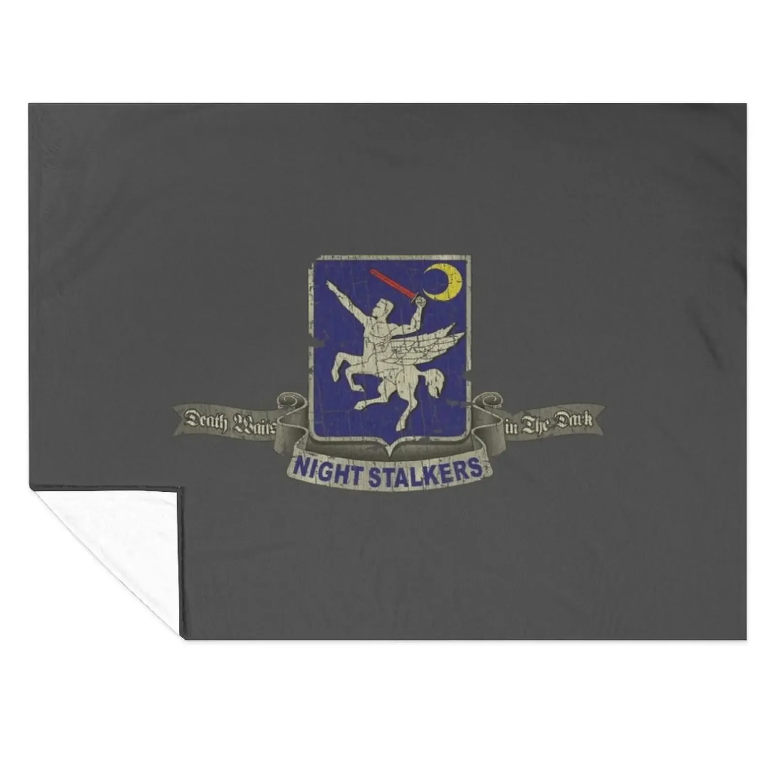 

Night Stalkers Death Waits in The Dark 1981 Throw Blanket Soft Beds Plaid on the sofa Sleeping Bag funny gift Blankets