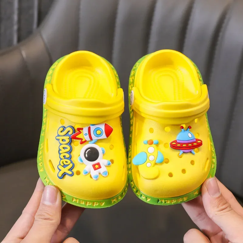 Summer Kids DIY Cartoon Space Hole Shoes Indoor Outdoor Beach Slippers Boys Girls sandals 1-6y