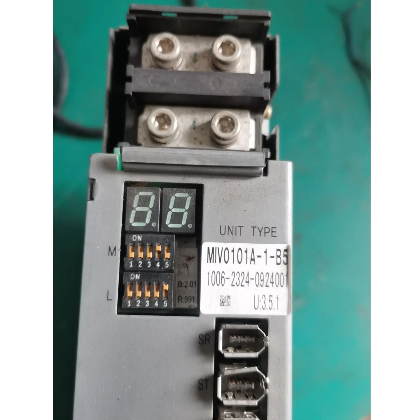 MIV0101A-1-B5 เซอร์โวไดรฟ์ พร้อมการรับประกัน