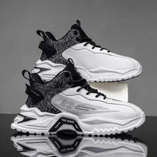 

With video, fashionable men's shoes are popular trendy shoes, with small size 37, size 38, and thick sole.