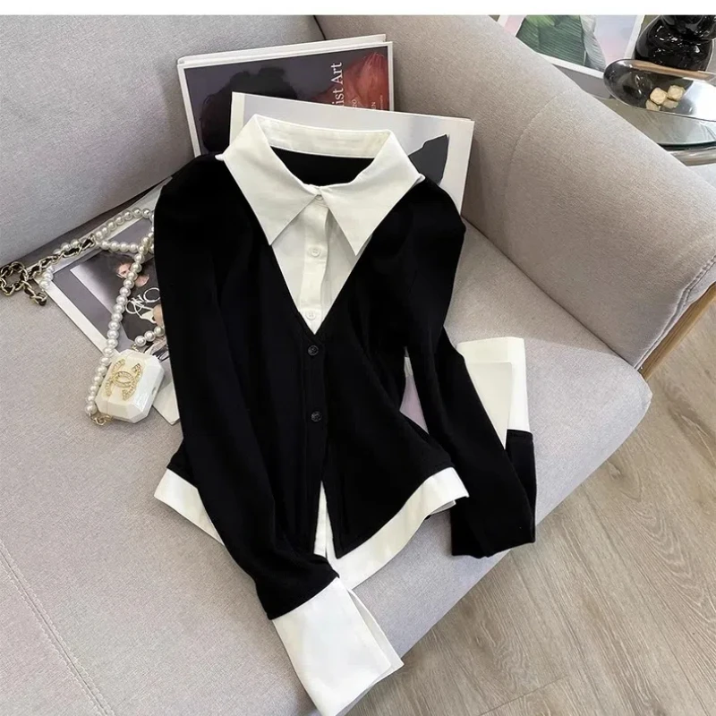 Blusa de manga larga con cuello de Polo para mujer, camisa de dos piezas falsas, empalmada con botones, cintura delgada, única, moda coreana, otoño e invierno, nuevo