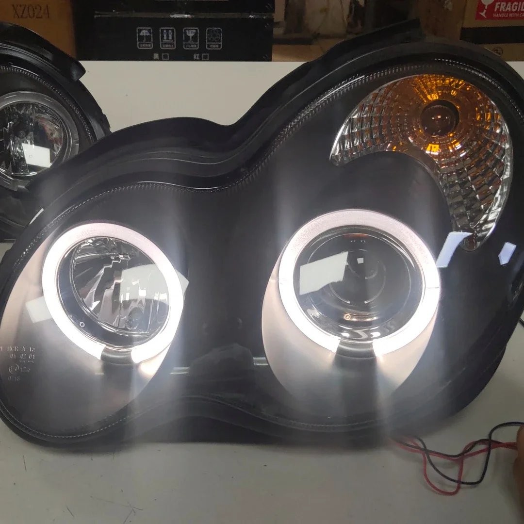 

For Benz 2000-2007 Year W203 C63 C200 C230 C280 C300 LED Angel Eyes LED Car Head Lights Black Housing SN