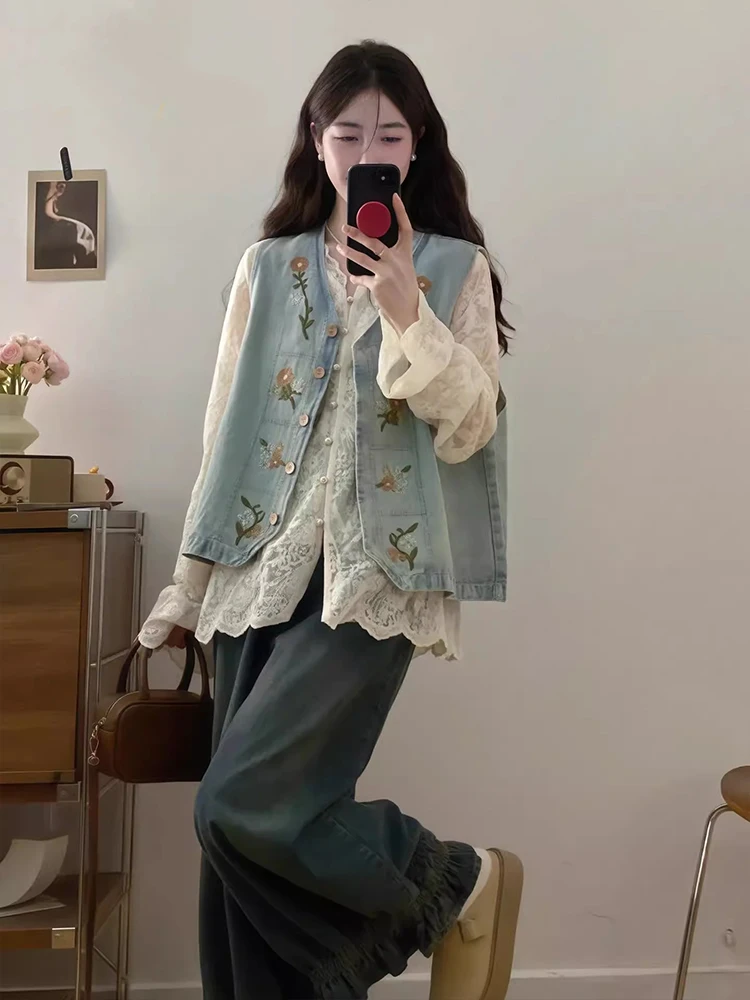 Elegant Embroidered Shirt And Vest Set Women's Fashion Ensemble Vintage Style Long Sleeve V-Neck Button-Up Cotton Denim Outfit