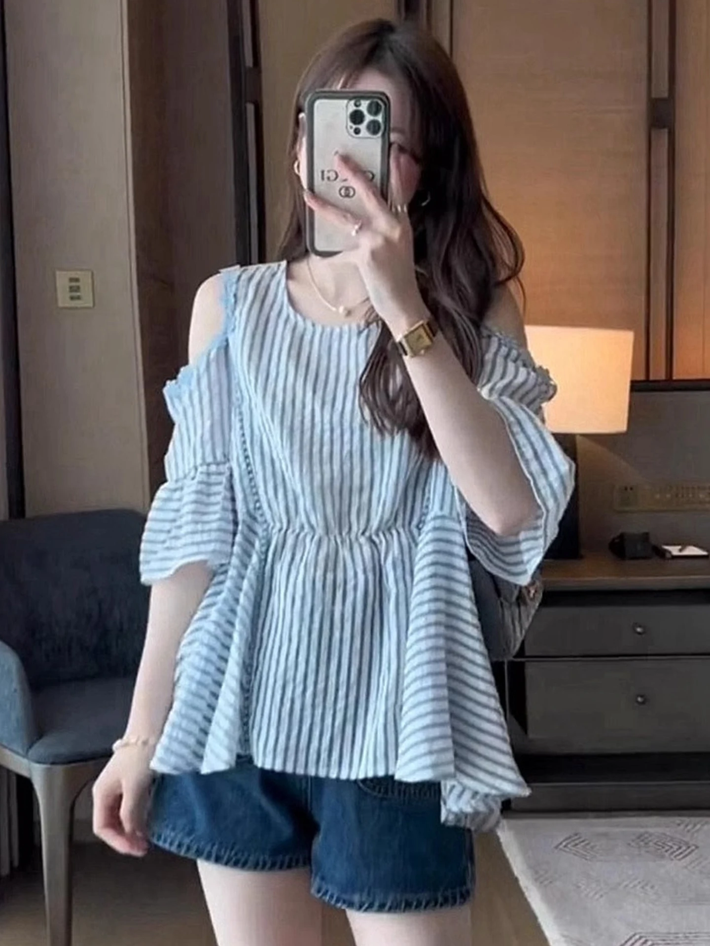 Kolorowy sweter z okrągłym dekoltem, bez rękawów, w paski, damski, modny, lekki, luksusowy, letni top.