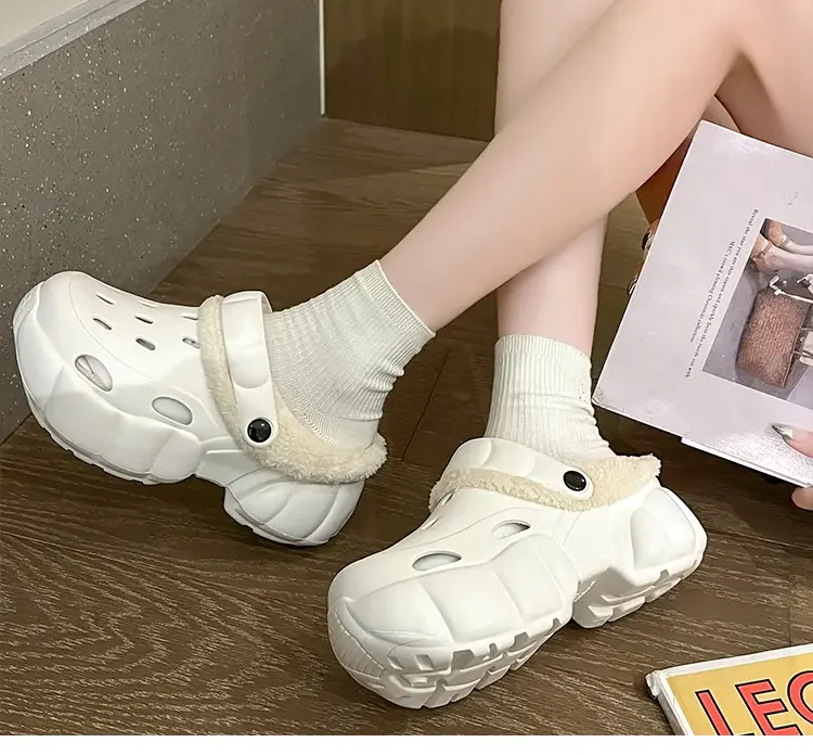 Women's 2024 fashion winter clogs DIY hollow outdoor EVA material platform padded warm lining shoes