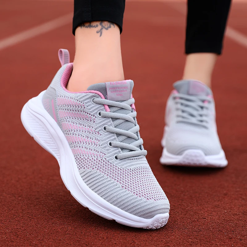 Four Seasons Flying Weave Breathable Running Shoes Women Lightweight Flats Casual Sneakers Ladies Soft Non-Slip Jogging Shoes