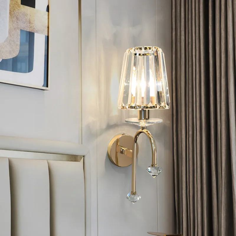 New Luxury Crystal Wall Lamp, Postmodern Simple Creative Bedroom Bedside Lamp, Corridor Hallway Living Room Background Wall Lamp