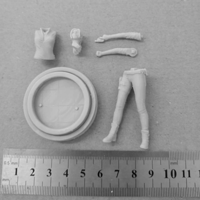 Agent Girl 1/24 Scale 75mm Resin Figure Model Kit Unassembled and Unpainted Diy Boy Toys Gifts