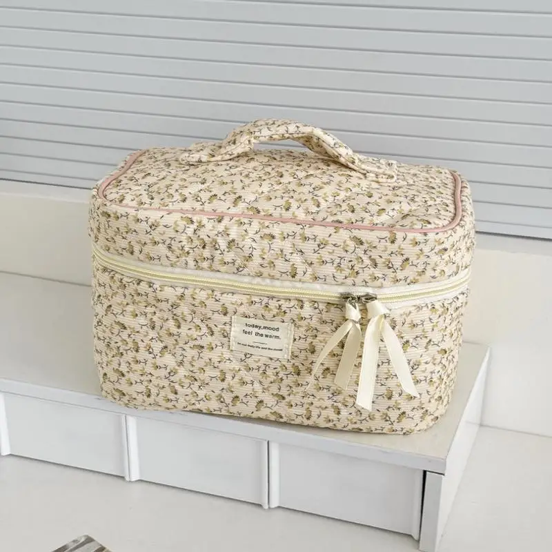 1Pcs Vintage Floral Corduroy Women Cosmetic Storage Bags Retro Travel Portable Ladies Handbags Simple Female Makeup Case Clutch