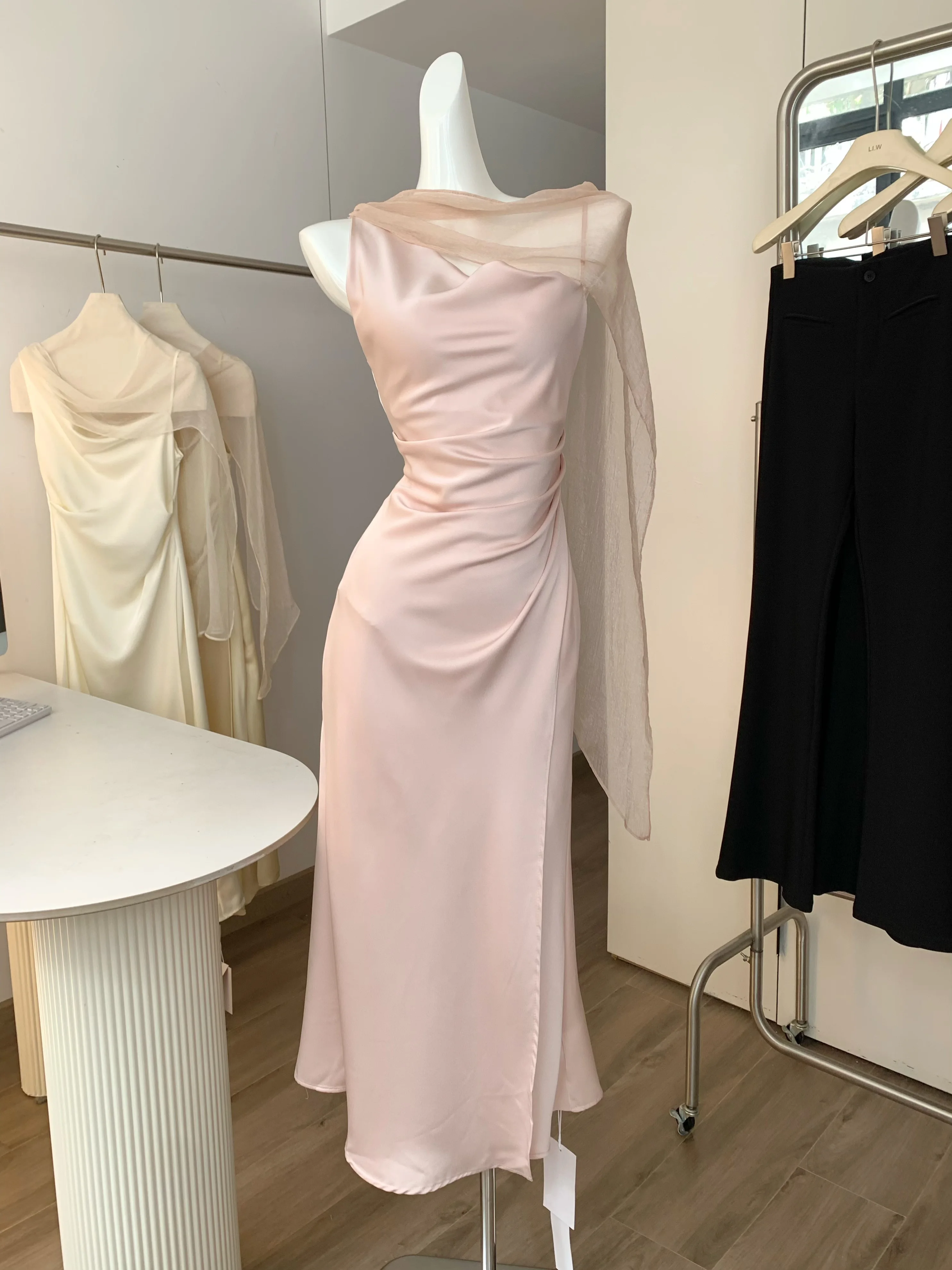 Elegantes Sommerkleid für Damen mit Unregelmäßigem Chiffon-Schal, Ärmellos, Meerjungfrauen-Stil, Streetwear-Partykleid, Schlankes Langes Kleid