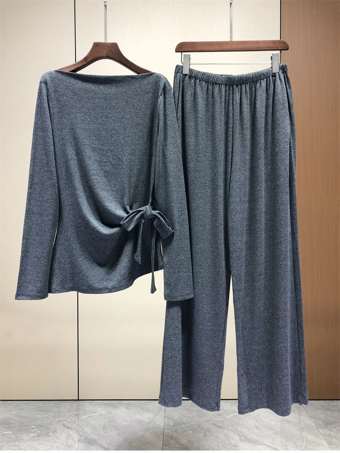 

Комплект женских брюк с широкими штанинами и топом, повседневный, длиной в пол, с завязками, из двух предметов, осенняя новинка, европейский стиль