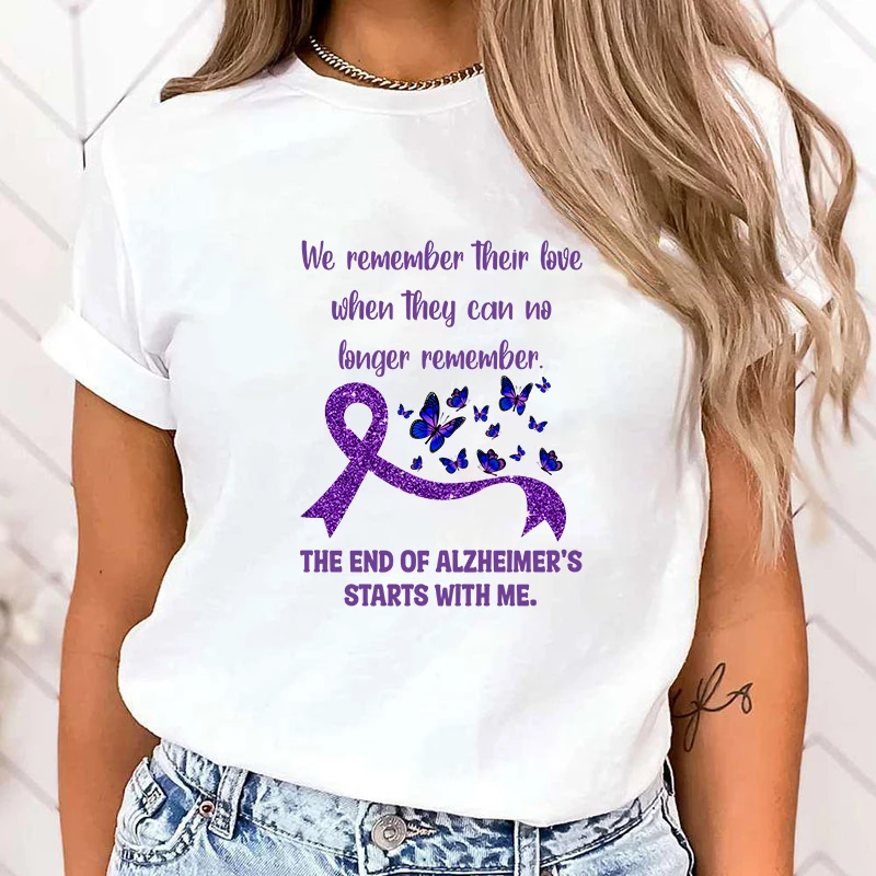 (High Quality T Shirt)We Remember Their Love When They Can No Longer Remember The End Of Alzheimer'S Starts With Me T shirt