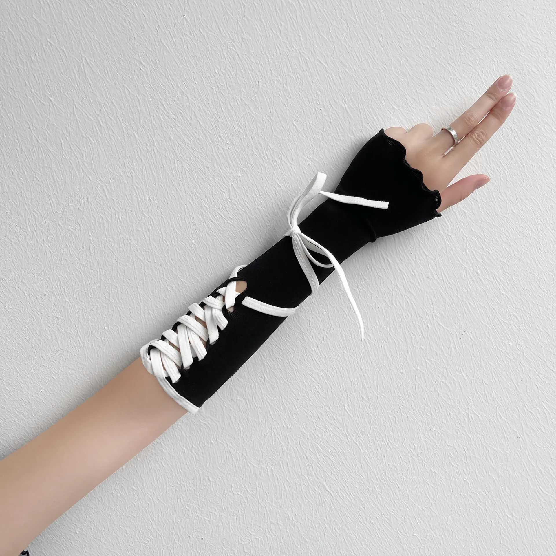 渋谷系ホットティーニットタイスリーブ Y2K パンクスタイル レーススイートハンドスリーブ JK ロリータハンドアクセサリー ショッピング デート用スリーブ