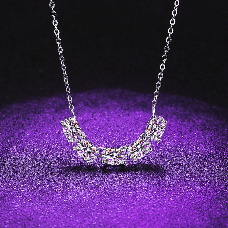 

S925 Silver White Gold Plated 2.5CT D Color Moissanite Pigeon Egg Solitaire Pendant Necklace for Women, Exquisite Jewelry.