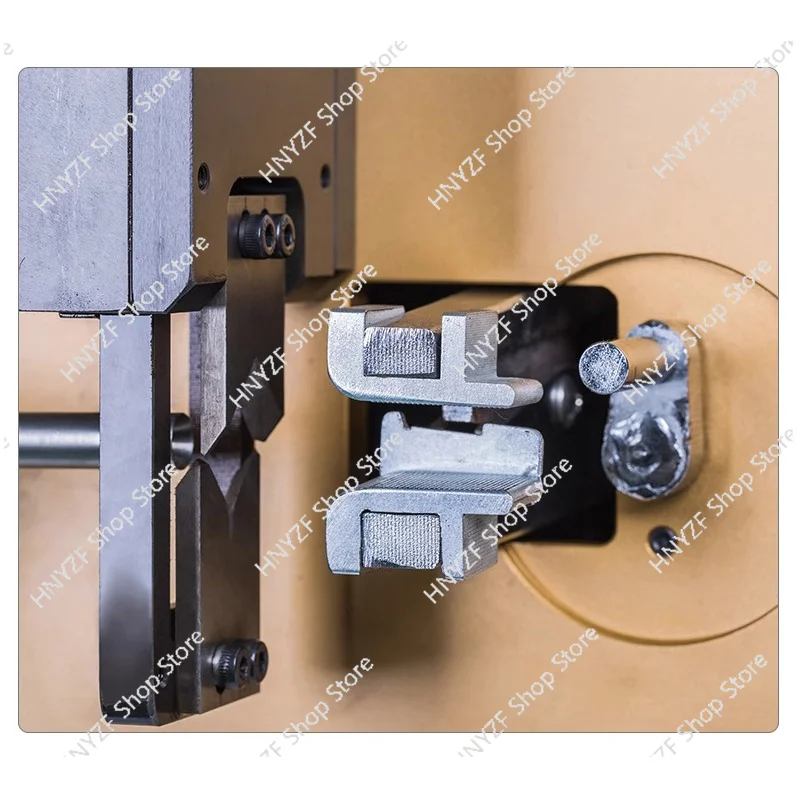 Fully automatic wire stripping and bending machine, microcomputer control, free control of bending angle