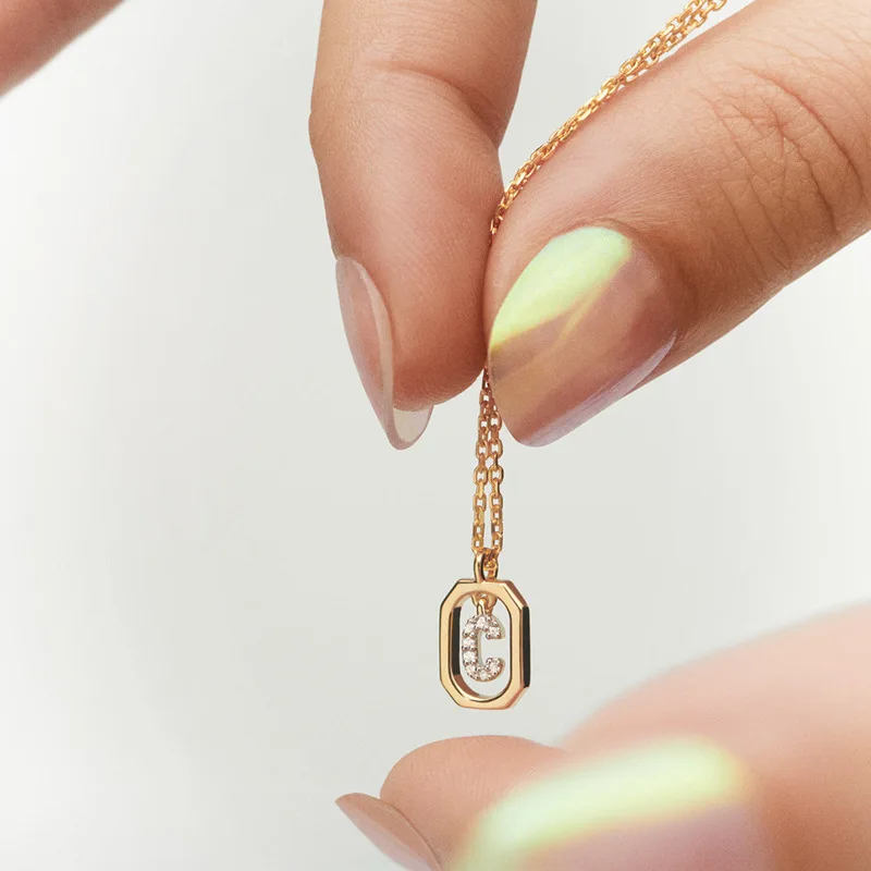 925 Sterling Silver Letter Necklace with 26 English Letter Zircon Pendant Geometric Design Personalized Necklace Luxury Jewelry