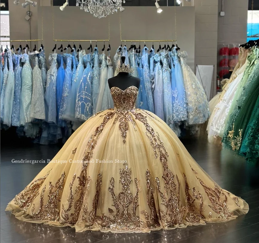 Ginger Princess Quinceanera Vestidos, Bainha querida, Apliques de renda, Poncho mexicano, XV envelhecido 2024, Luxo, 15