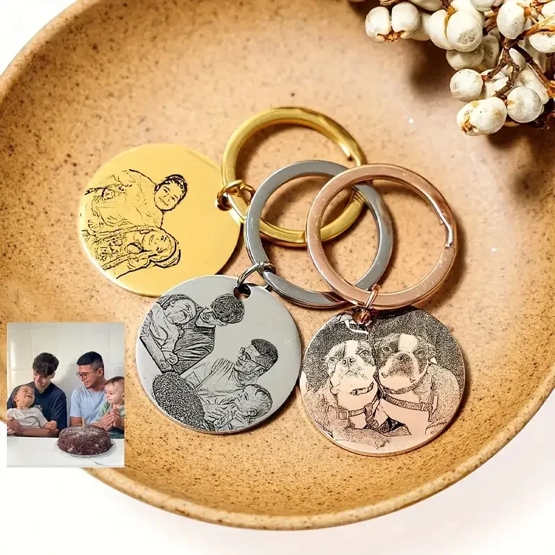 Llavero de acero inoxidable con nombre de foto personalizado, regalo de recuerdo grabado con láser personalizado, regalo perfecto para hombres y mujeres, pareja, padres y familia