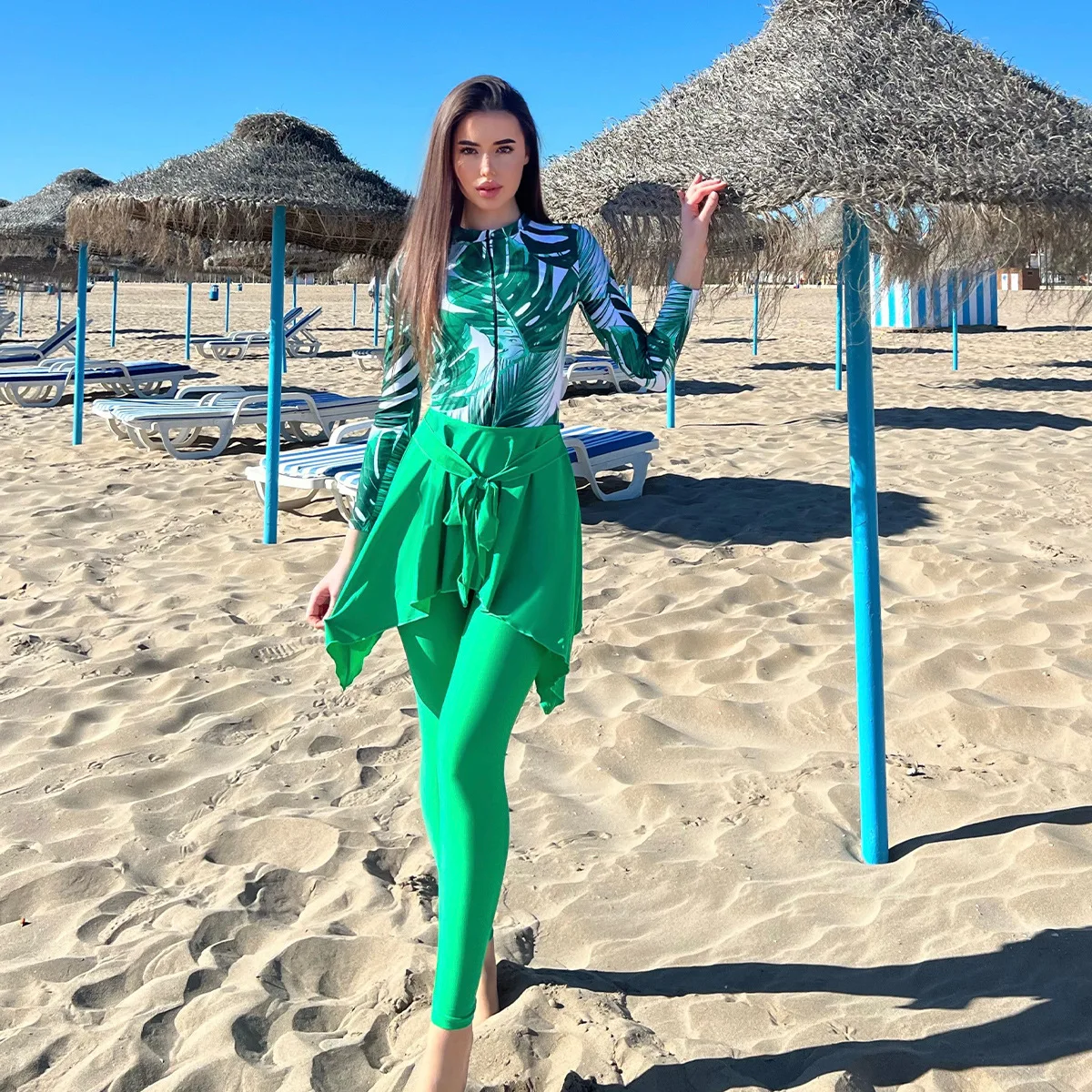 Nuevo traje de baño musulmán Burkini para mujer, traje de baño de tres piezas con estampado de hojas verdes, ropa de playa de verano, traje de