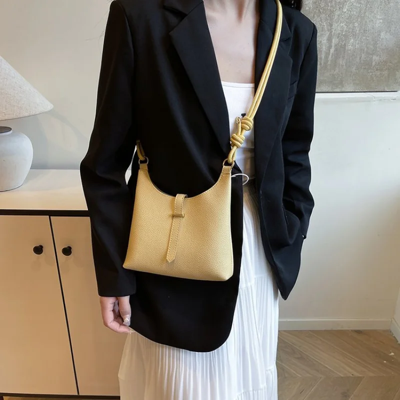 

Chic-elegant 2025 New Ladies Luxury Brand Leather Tote Bag Famous Designer Simple Popular​