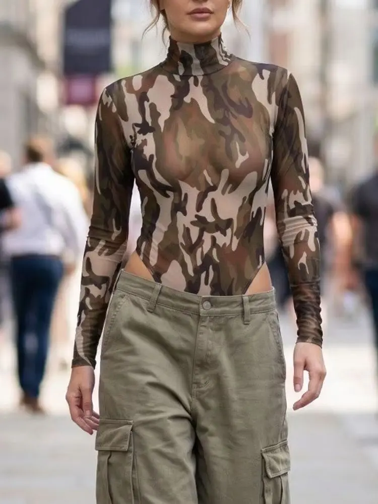 Leoparden-Tarnmuster Netzstoff Langarm-Bodysuit Rollkragen Hochgeschnittener Knopfverschluss im Schritt Sukumizu Strumpfhose Durchsichtiger Body Teddies