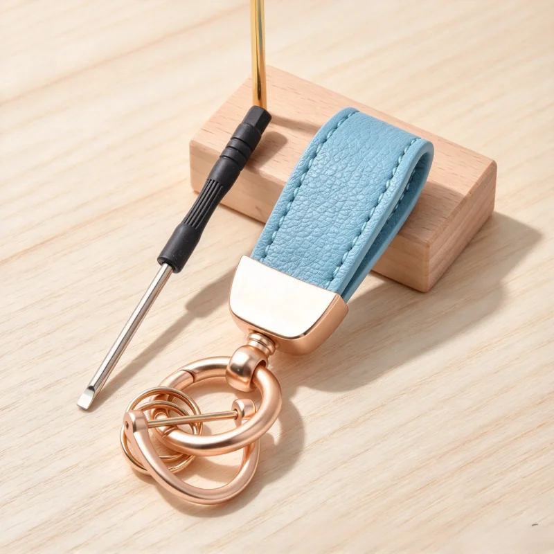 Vintage Echtleder-Schlüsselanhänger für Damen, Auto-Schlüsselhalter aus französischem Schafsleder mit Hufeisen-Schnalle, Lieblicher Anhänger, Geschenk, Großhandel, Charm – Detail 9