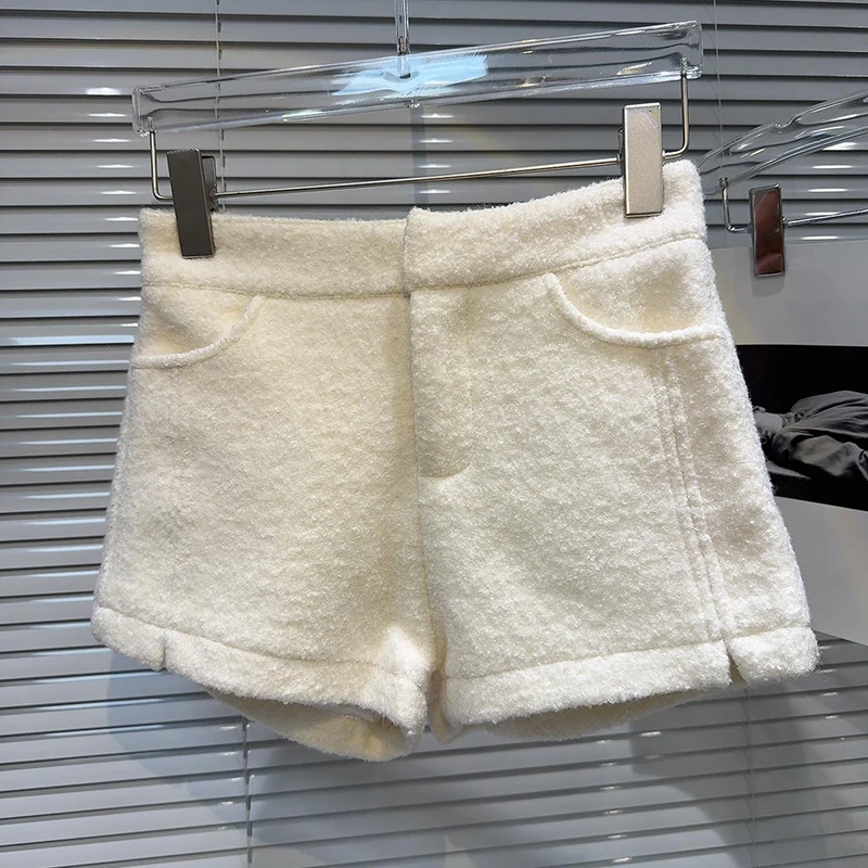 2025 autumn winter new niche style simple slit design short pants solid color woolen fashion versatile casual shorts