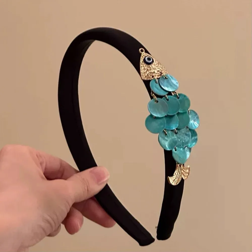 

New Vintage Koi Fish Hairband Unique Delicate Sequin Headband Minimalist All-match Faux Shell Headband Fashion Accessory
