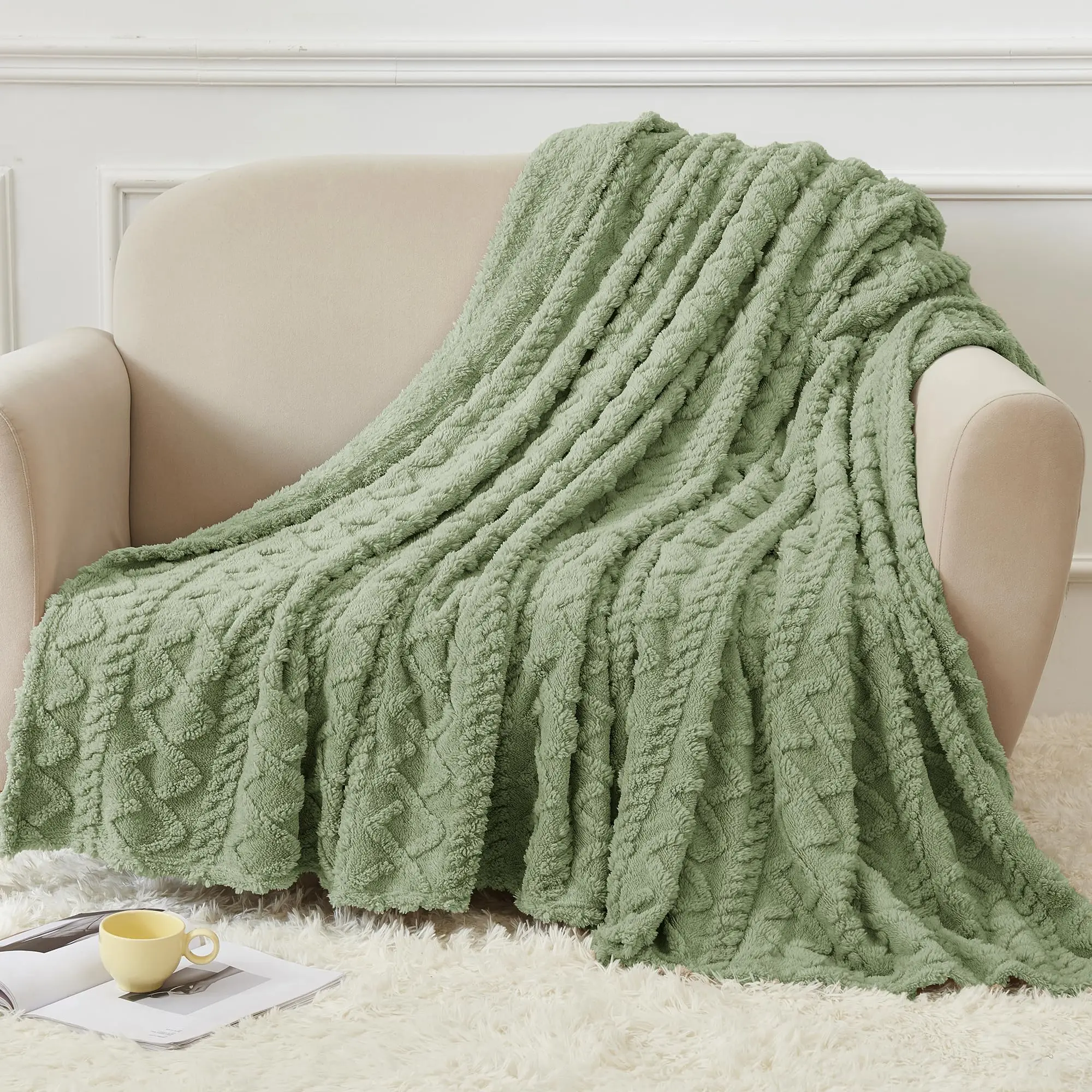 Sage Green Fleece Throw Blanket Cozy Soft Lightweight Fuzzy Jacquard Throw Blankets for Women Portable Throw Blankets for Couch