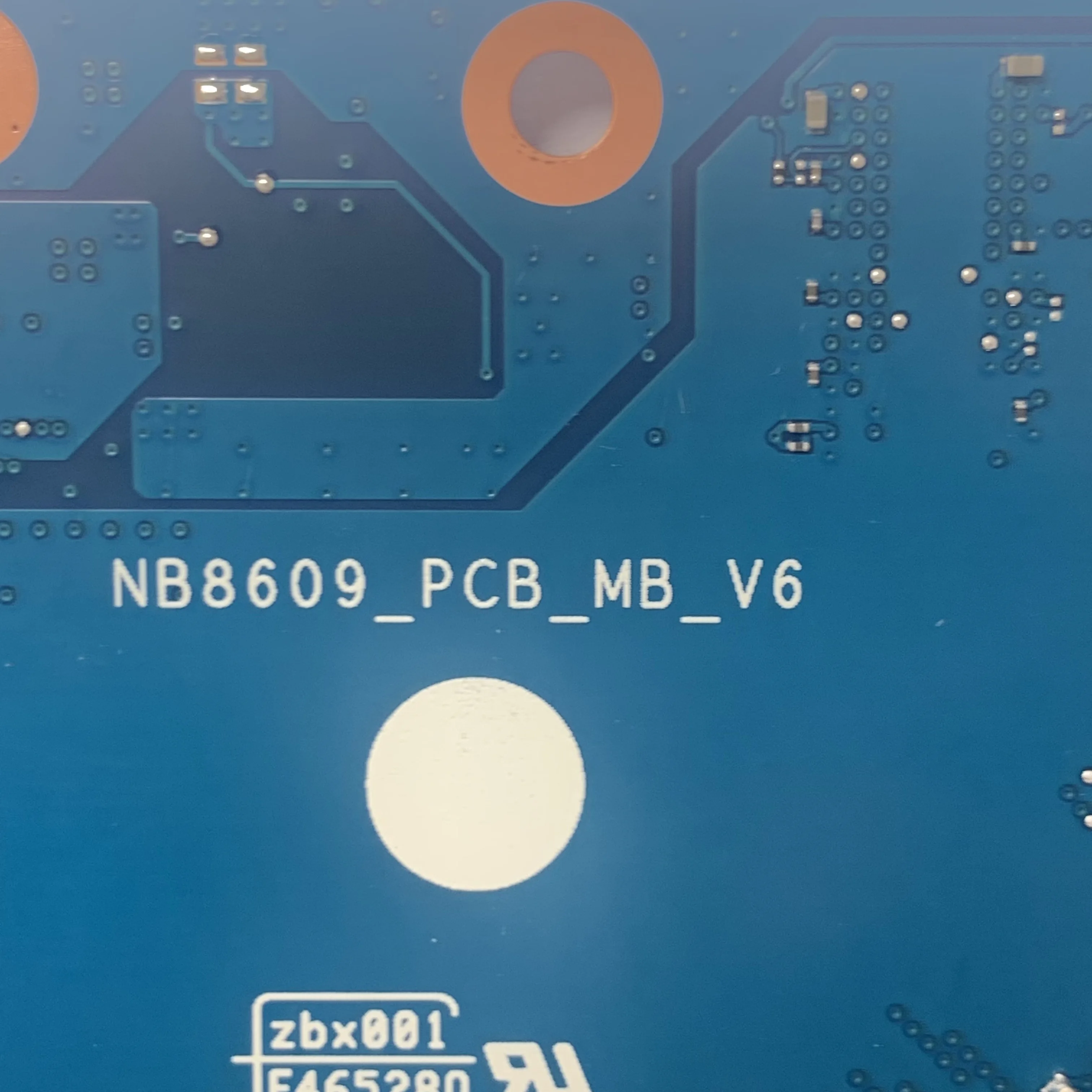 

NBHE411007 NBA6Q1101 NB8609_PCB_MB_V6 Материнская плата для ноутбука Acer A315-34 Материнская плата с процессором SRET0 N4020/SRKLL N4020 100% тест