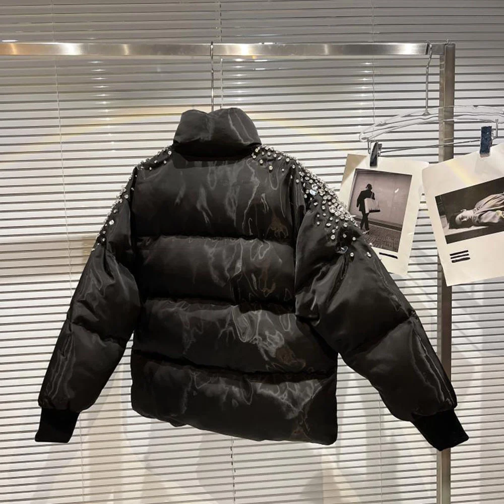 2023 cotone nero imbottito inverno nuove particelle di spalla Design con perline di strass cappotto di pane sciolto parka caldo per le donne