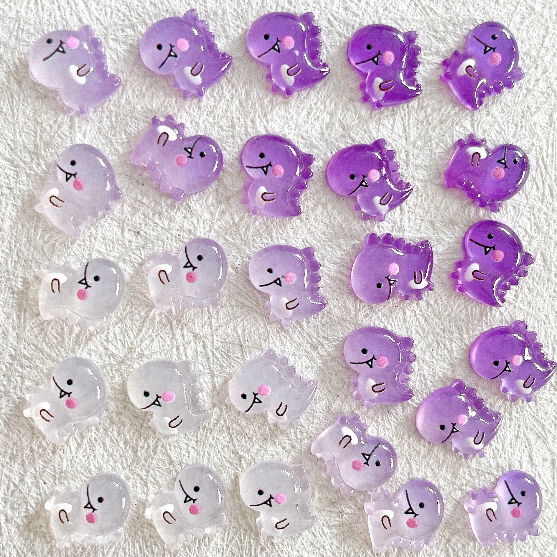 100pcs Light-changing Cute Dinosaur Resin Flat Back Manicure Cabochon 11*9.5 MM DIY Phone Beauty Nail Art Decoration