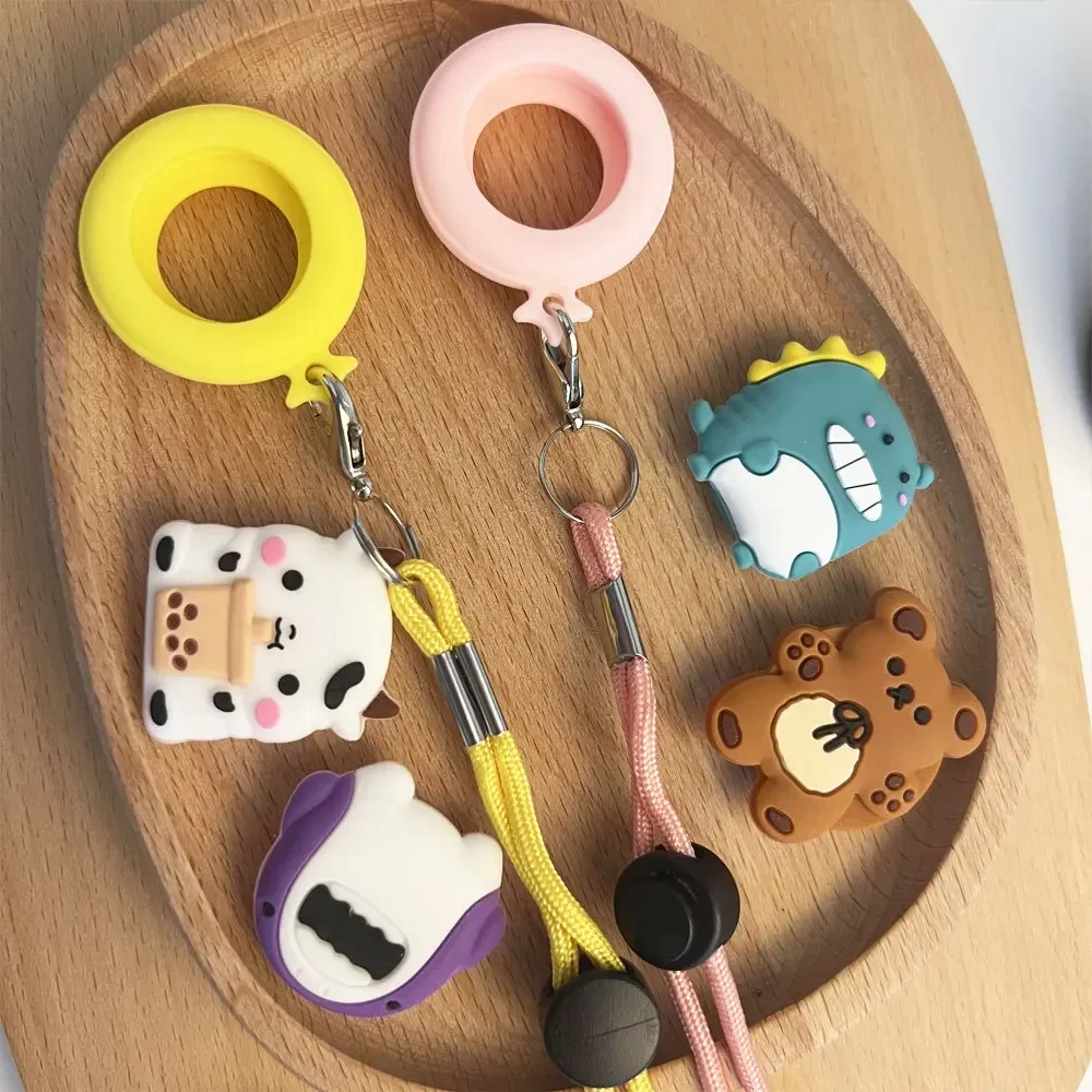 قلادة CoverJoy Kids لقلادة AirTag مع سدادة قابلة للتعديل 2 اسهم 4 دلايات كرتونية من السيليكون الناعم المقاوم للصدمات لسلامة الأطفال، #5