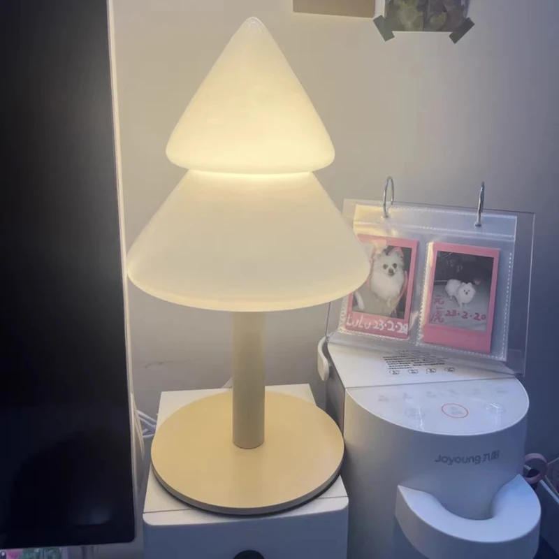 Pine Shape Bedroom Decoration Modern Desk Lamp Lights for Room Home Interior Decoration Night Light Bedside Table Lamp Glass