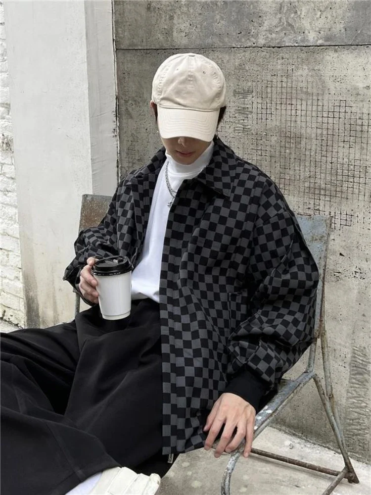 

Новинка 2025, мужская клетчатая бейсбольная куртка, осеннее пальто унисекс для студентов с необычным шахматным узором