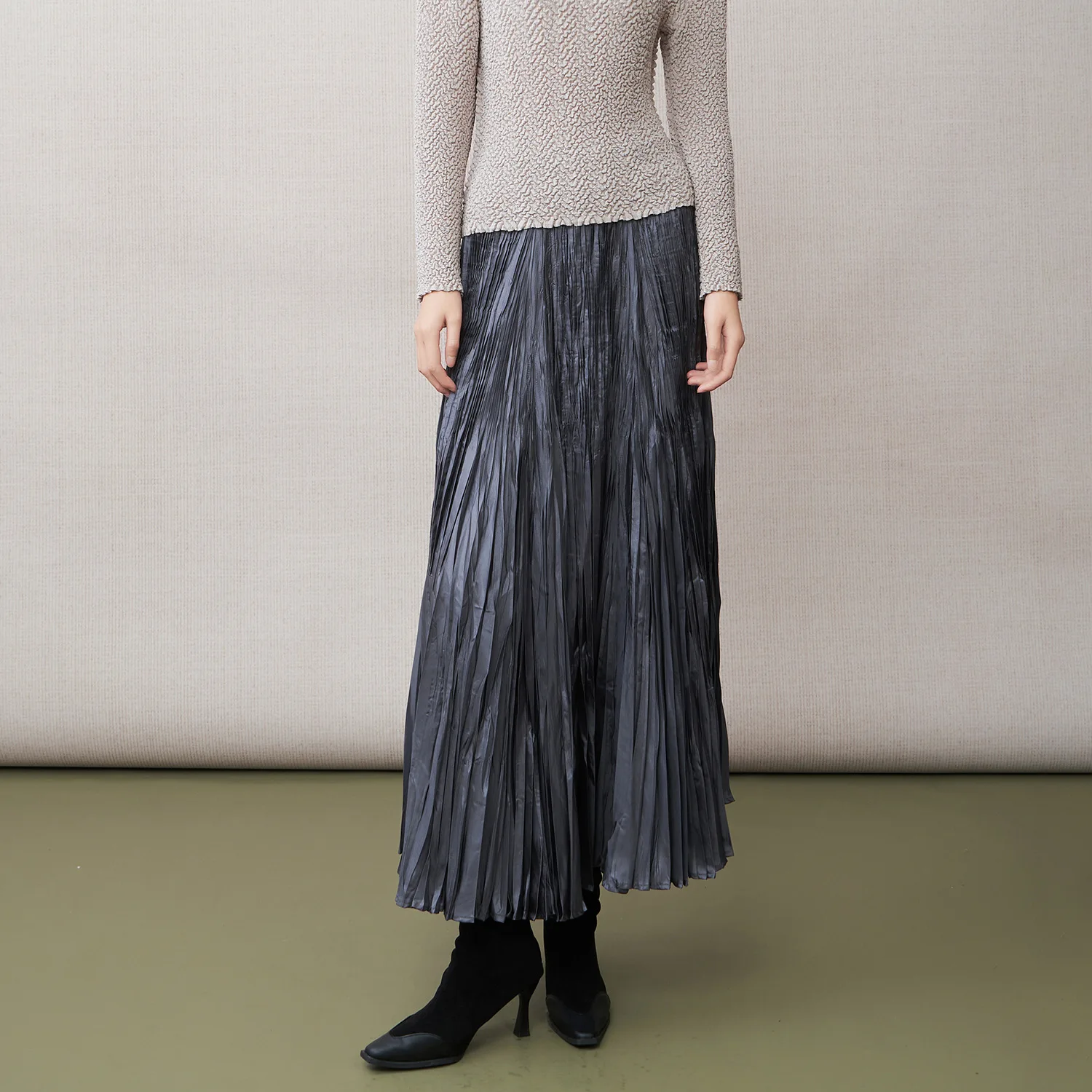 مياكي مطوي 2025 تنورة طويلة جديدة نصف الجسم تنورة الخريف جودة عالية مرونة الخصر فضفاضة كبيرة هيم ركاب تنوعا مطوي #1