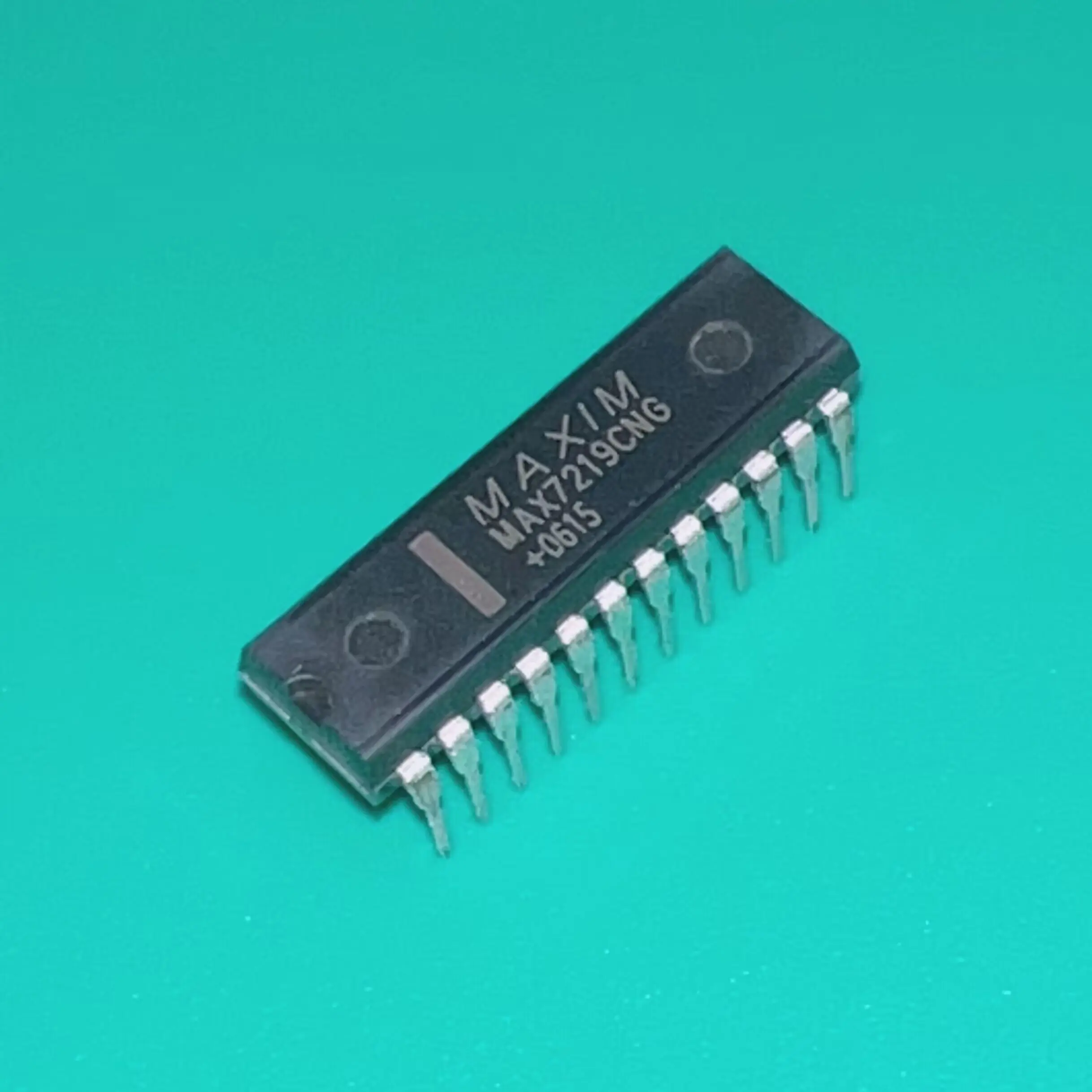 

MAX7219CNG DIP24 MAX7219 CNG IC DRVR 7-сегментный 8-значный 24DIP MAX7219CNG + MAX7219C NG MAX 7219CNG MAX7219CN G +