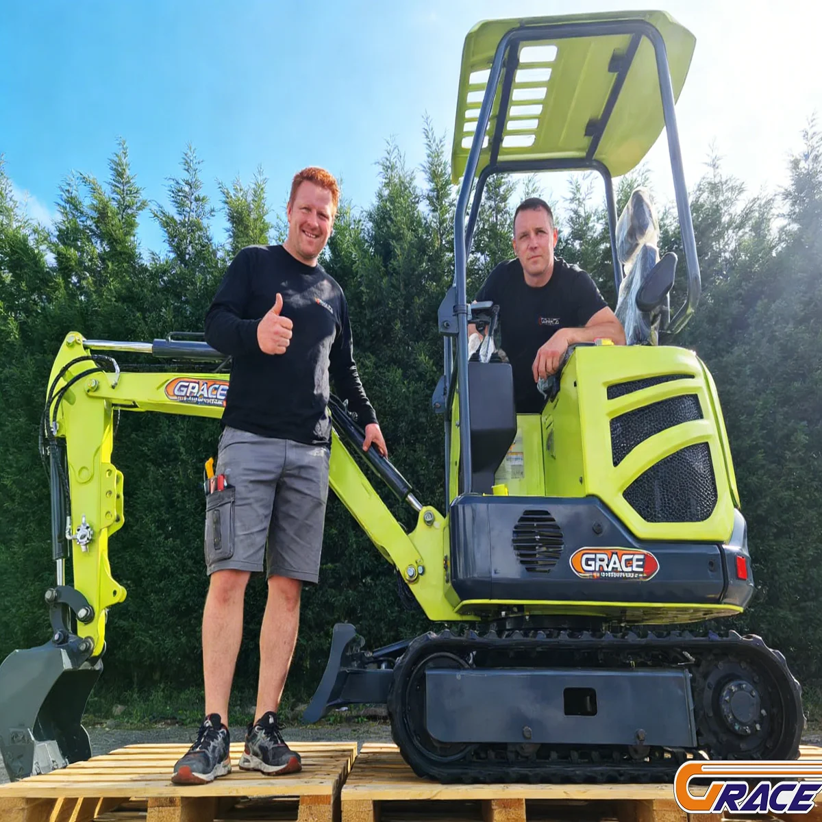 

2,2-тонный небольшой экскаватор Kubota, двигатель, сертифицированный EPA, гусеничный экскаватор для работы в саду