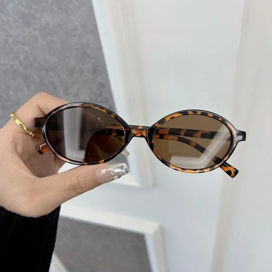 Designer Brand Oval Sunglasses Women Men Lovely Small Frame Sun Glasses Female Mirror Colors Cute Fashion