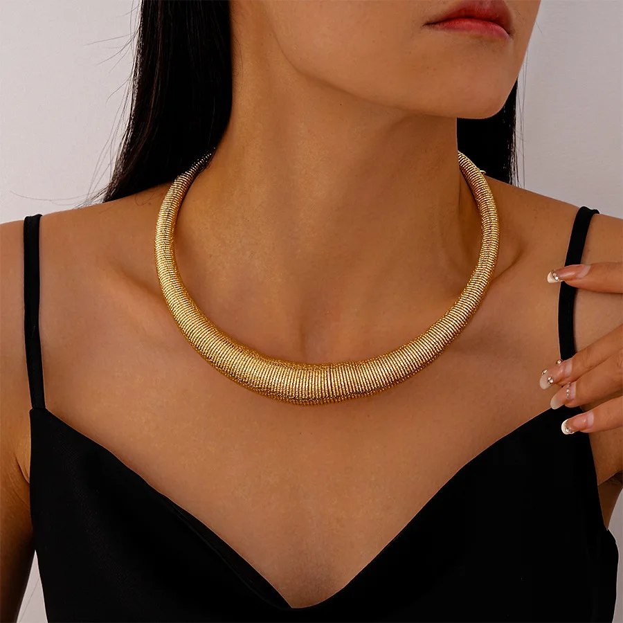 Exaggerated Heavy Metal Chunky Torques for Women Trend Gold Color Punk Thick Chokers Necklaces Grunge Party Strand Jewelry F view 5