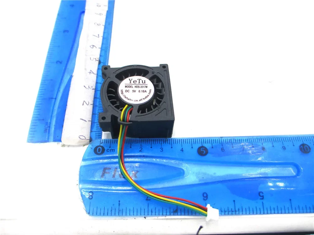 ventilador-de-resfriamento-para-projetor-jmgo-p1-p2-hds-3517m-5v-015a-35x35x17mm-4-pinos-com-porca
